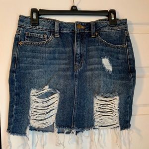JBD. distressed skirt size Medium